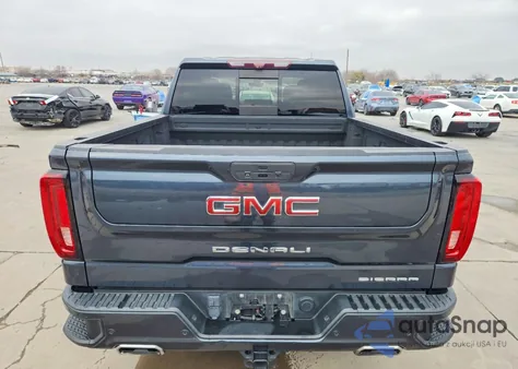2021 GMC Sierra C1500 Denali z USA, uszkodzony, nr VIN 1GTP8FED3MZ145394